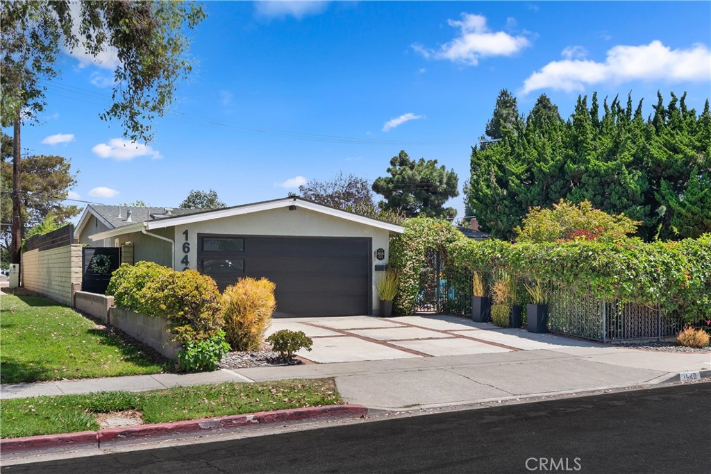 1640 Corsica Place