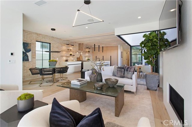 507 Carnation Avenue, Corona Del Mar, CA, 92625 507 Carnation Avenue, Corona Del Mar, CA, 92625