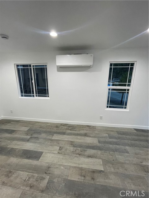 Detail Gallery Image 9 of 24 For 2588 Secret, Running Springs,  CA 92382 - 2 Beds | 1 Baths