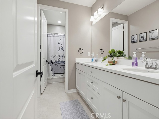 Detail Gallery Image 26 of 46 For 20818 Red Sky Ct, Saugus,  CA 91350 - 4 Beds | 4 Baths