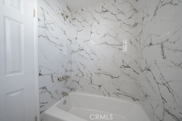 Detail Gallery Image 16 of 20 For 11221 Pangborn Ave, Downey,  CA 90241 - – Beds | – Baths