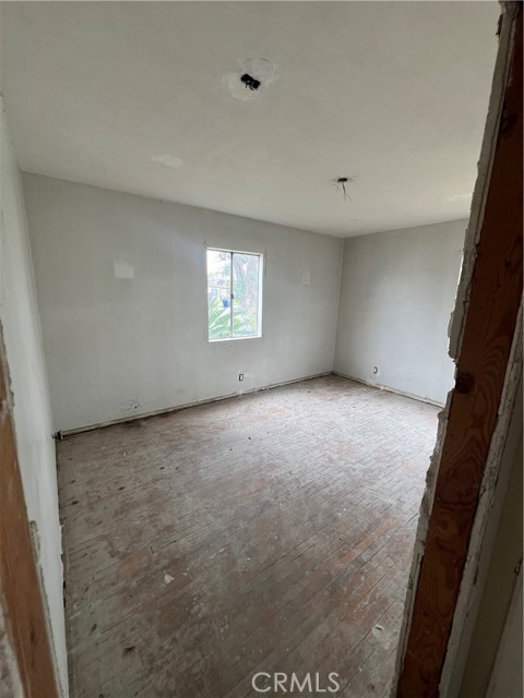 9904 Rives Avenue, Downey CA: https://media.crmls.org/medias/520a08f4-deb1-4b00-a248-539ed4faa755.jpg