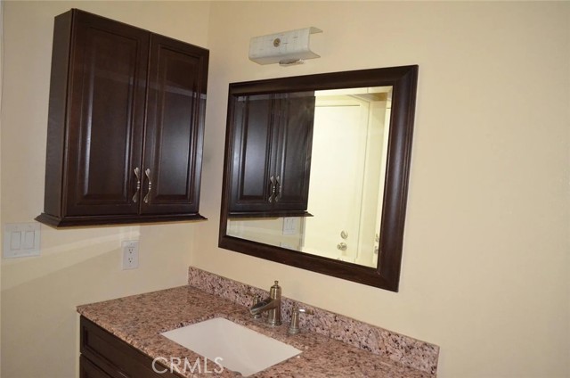 2031 Pepperwood Lane, Duarte CA: https://media.crmls.org/medias/520a4f34-302d-4ce0-9fb8-f1b89e847c7d.jpg