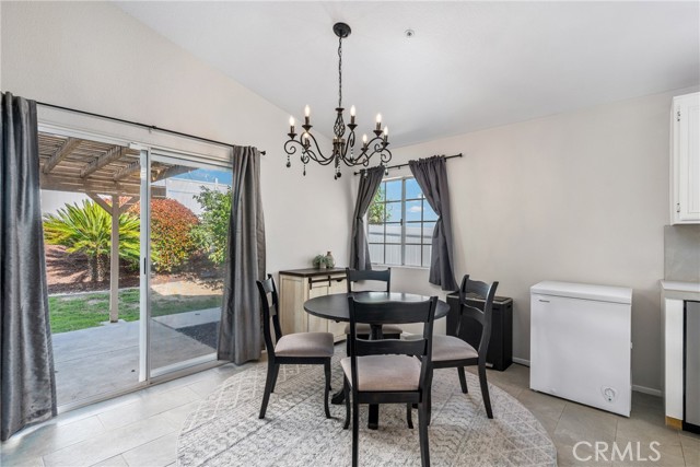 Detail Gallery Image 5 of 24 For 7905 Valencia Ct, Highland,  CA 92346 - 3 Beds | 2 Baths