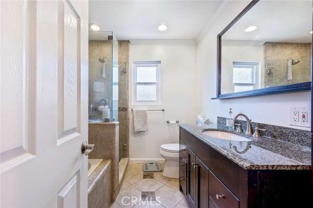 Detail Gallery Image 19 of 33 For 3610 W Allan Ave, Burbank,  CA 91505 - 3 Beds | 2/1 Baths