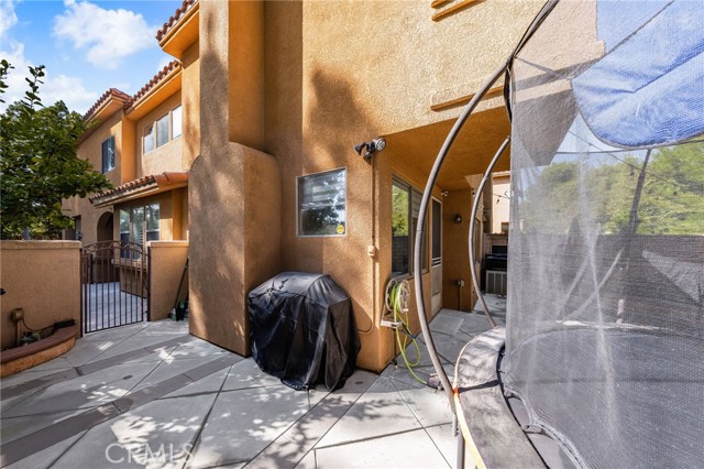 Detail Gallery Image 31 of 44 For 14171 Shoreline Dr, Chino Hills,  CA 91709 - 3 Beds | 2/1 Baths