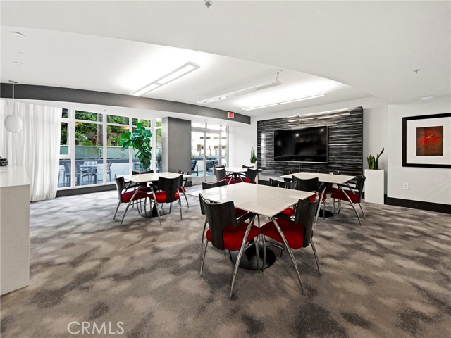Detail Gallery Image 30 of 52 For 411 W Seaside Way #405,  Long Beach,  CA 90802 - 2 Beds | 2 Baths