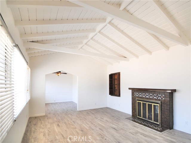 Detail Gallery Image 5 of 10 For 724 Omar St, Glendale,  CA 91202 - 2 Beds | 1 Baths