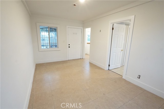 Detail Gallery Image 18 of 19 For 439 W Florence #441 1/2,  Los Angeles,  CA 90003 - 1 Beds | 1 Baths