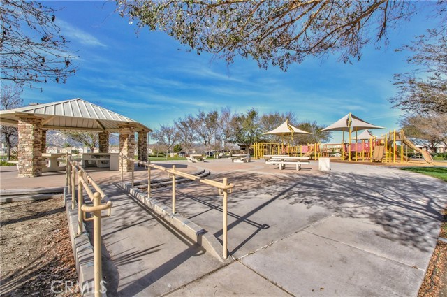44605 Alighchi Way, Temecula CA: https://media.crmls.org/medias/520ca22a-0fb2-4eb9-ab6b-9f36ac4b706e.jpg
