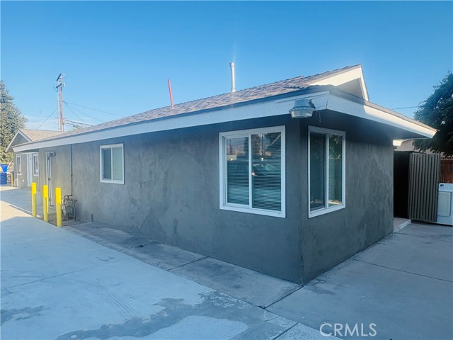 Front Image Thumbnail for CROC26182945