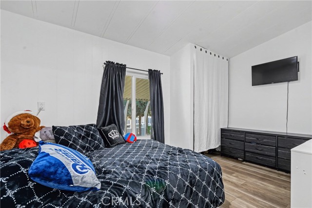 Detail Gallery Image 13 of 22 For 15831 Olden St #37,  Sylmar,  CA 91342 - 4 Beds | 2 Baths