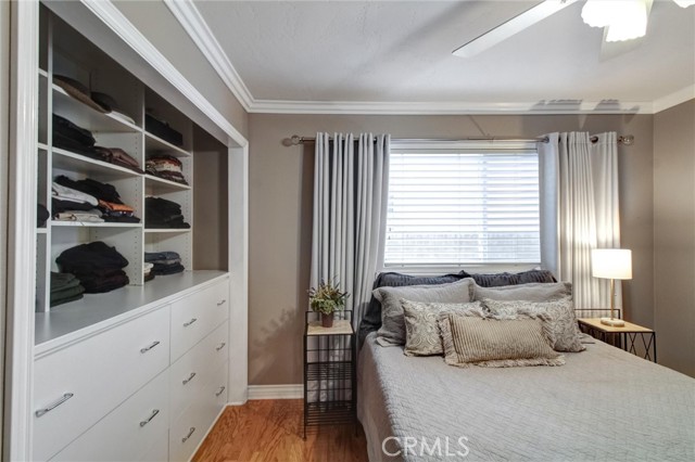 Image 42 of 75 For 22637 Cascade