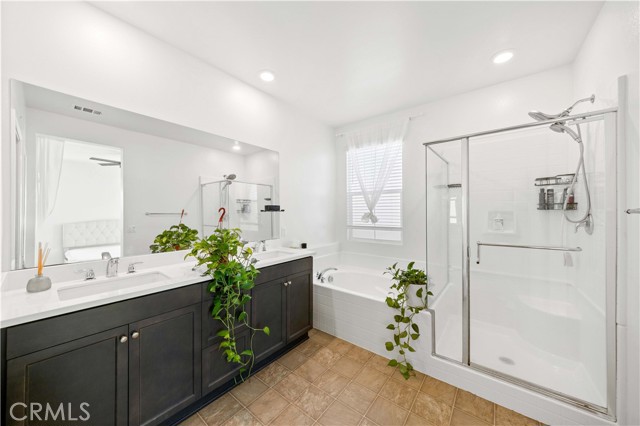 Image 12 of 33 For 14546 Sienna Place