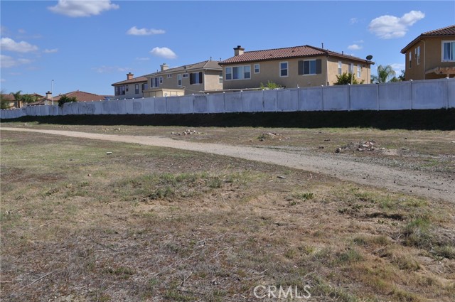 0 Dale, Perris CA: https://media.crmls.org/medias/520e5f45-e780-441d-ae33-092c8980455c.jpg