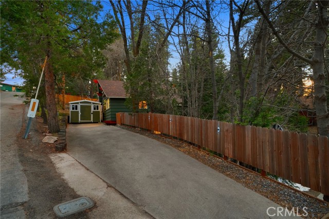 Detail Gallery Image 26 of 40 For 32143 West Dr, Running Springs,  CA 92382 - 2 Beds | 1/1 Baths