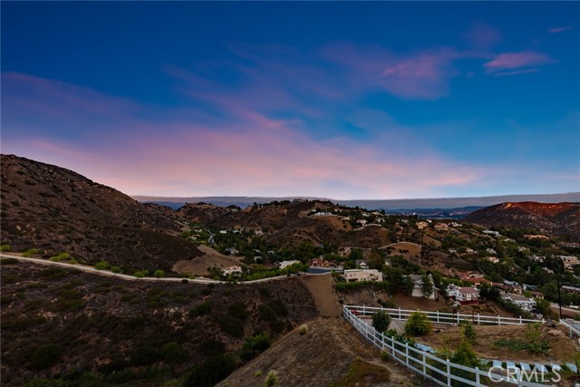 34 sage, Bell Canyon CA: https://media.crmls.org/medias/520ed144-80d4-4ab4-89fe-4a67f0949e10.jpg