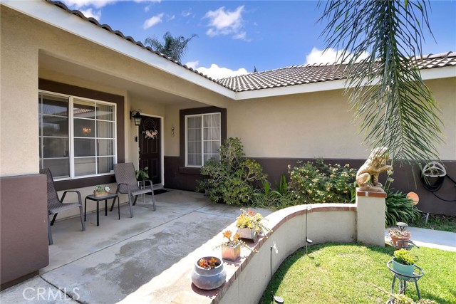 Detail Gallery Image 4 of 31 For 8844 Morgan Trail Dr, Jurupa Valley,  CA 92509 - 4 Beds | 2 Baths