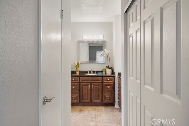 Detail Gallery Image 27 of 38 For 110 Canyon Oak Cir, Pomona,  CA 91767 - 3 Beds | 2/1 Baths