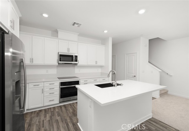 Detail Gallery Image 17 of 30 For 2753 E Amberley Privado, Ontario,  CA 91762 - 3 Beds | 2/1 Baths