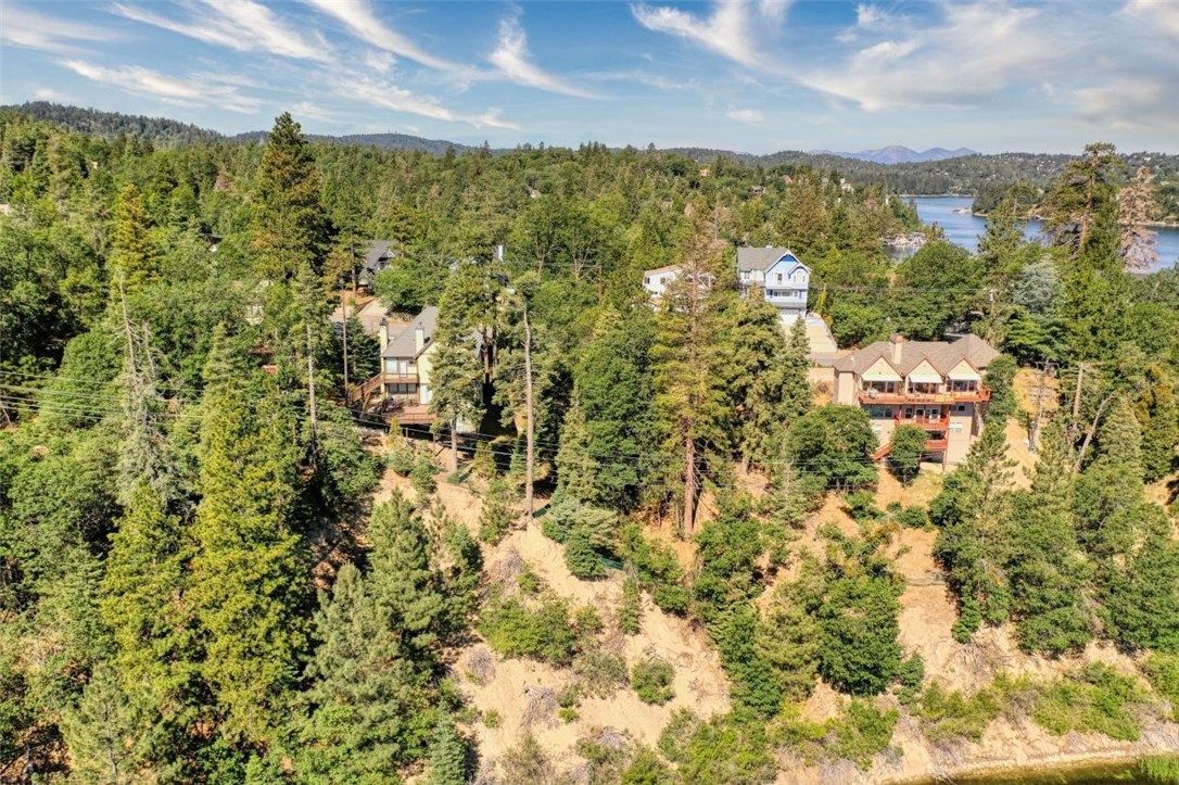 Detail Gallery Image 16 of 19 For 0 Emerald Dr, Lake Arrowhead,  CA 92352 - – Beds | – Baths