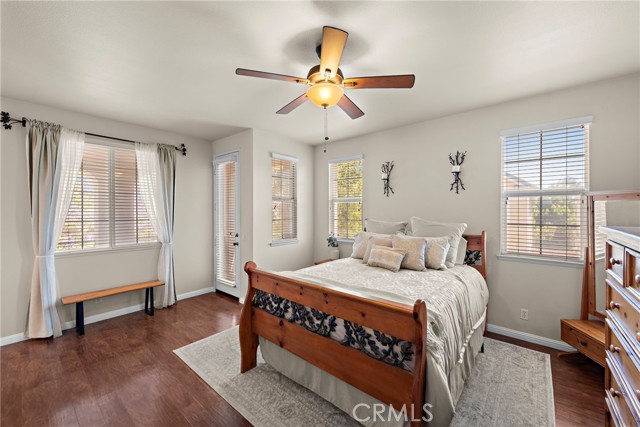 81 Mercantile Way, Ladera Ranch CA: https://media.crmls.org/medias/520f569c-8ff8-46dd-8d0b-c4b18e279c8a.jpg