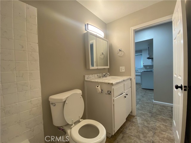Detail Gallery Image 14 of 15 For 1023 W 8th St #C,  Pomona,  CA 91766 - 2 Beds | 1 Baths