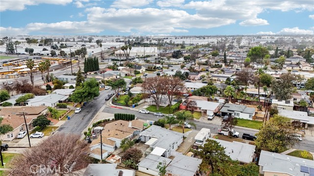 9127 Bluford Avenue, Whittier, California 90602, 2 Bedrooms Bedrooms, ,2 BathroomsBathrooms,Single Family Residence,For Sale,Bluford,DW25033493