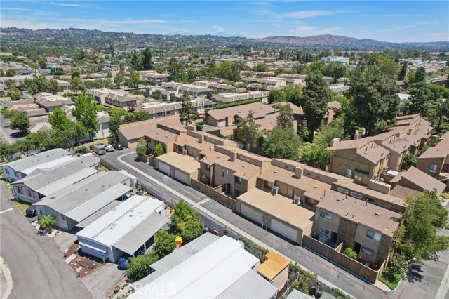 1675 W Lambert Road, La Habra CA: https://media.crmls.org/medias/52119a61-9518-477a-94ae-238f20fd6294.jpg