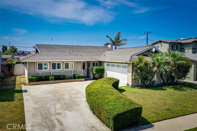 6702 Halifax Dr, Huntington Beach, CA 92647