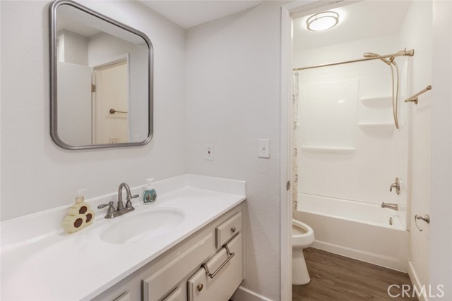 Detail Gallery Image 24 of 27 For 2850 Montrose Ave #6,  La Crescenta,  CA 91214 - 3 Beds | 3 Baths