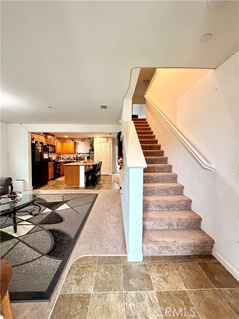 Detail Gallery Image 5 of 39 For 156 Harp Ct, Merced,  CA 95341 - 4 Beds | 3 Baths