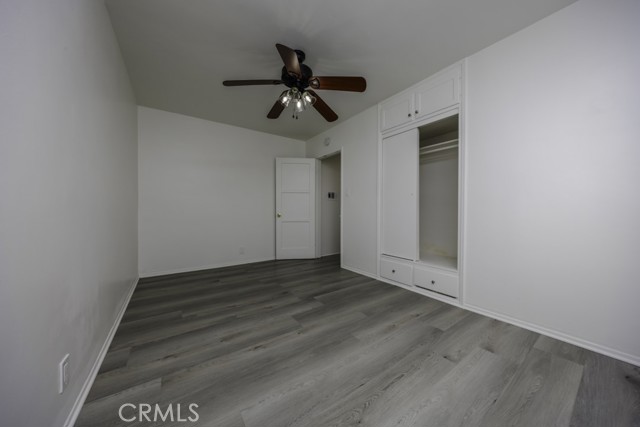 2292 Euclid Avenue, Long Beach CA: https://media.crmls.org/medias/5212deaf-6778-42e4-80b6-3f30218a8ad3.jpg