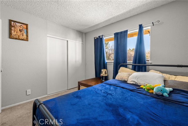 9164 Quincy Avenue, Hesperia CA: https://media.crmls.org/medias/5212fa3b-4141-425a-8058-fe163dd45af9.jpg