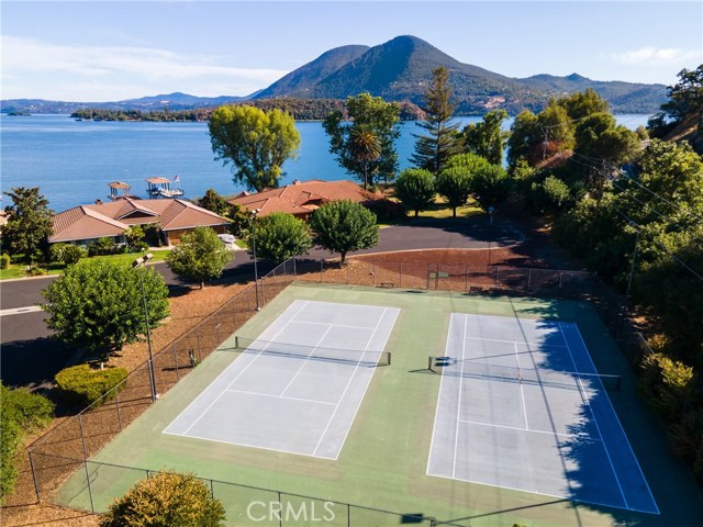 8336 Paradise Valley Boulevard, Lucerne CA: https://media.crmls.org/medias/5213a1ff-25f2-426e-aa6b-ec051f2f6df0.jpg