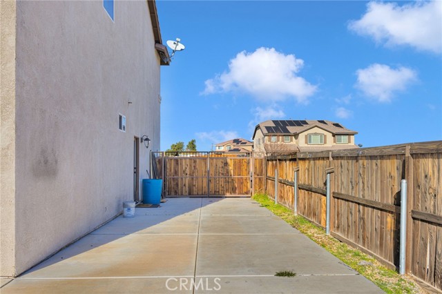 Detail Gallery Image 33 of 45 For 18977 Mono, Hesperia,  CA 92345 - 4 Beds | 2/1 Baths