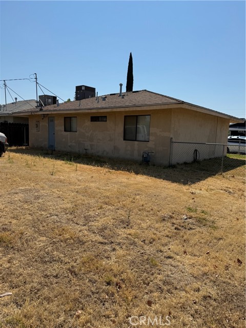 Detail Gallery Image 2 of 10 For 620 Colusa Ave, Chowchilla,  CA 93610 - 2 Beds | 1 Baths