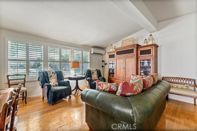1908 E Walnut Creek Parkway, West Covina CA: https://media.crmls.org/medias/52170894-d50a-4f72-aaf9-c9a9175baa80.jpg