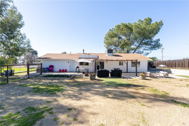 Detail Gallery Image 15 of 18 For 4310 Jardine, Paso Robles,  CA 93446 - 3 Beds | 2 Baths