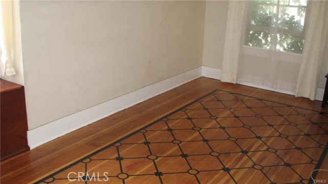 Detail Gallery Image 9 of 14 For 324 Ximeno Ave, Long Beach,  CA 90814 - 3 Beds | 1 Baths