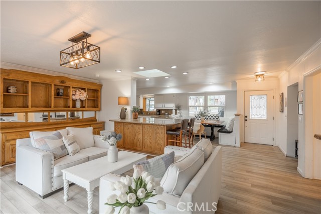 188 S Finch Drive, Big Bear Lake CA: https://media.crmls.org/medias/5217accf-e0e2-4489-813b-15db005f4106.jpg