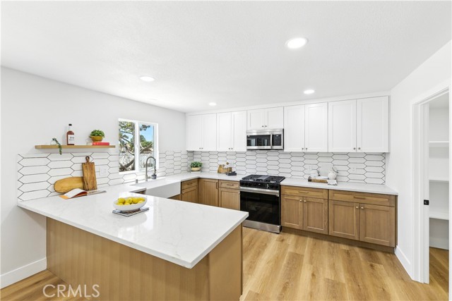 2344 Santa Anita Road, Norco CA: https://media.crmls.org/medias/5217e448-1f8b-4bc1-b023-e0b30b3ba689.jpg