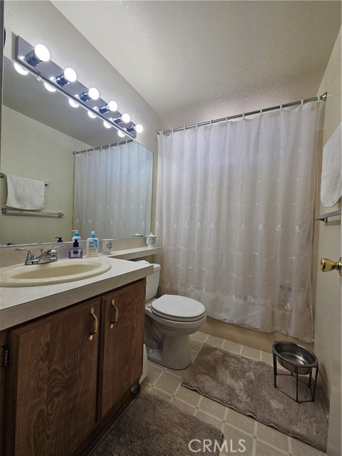 Detail Gallery Image 12 of 18 For 12221 Oasis Rd, Pinon Hills,  CA 92372 - 3 Beds | 2 Baths