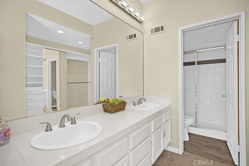 MLS #OC25254099 image #26