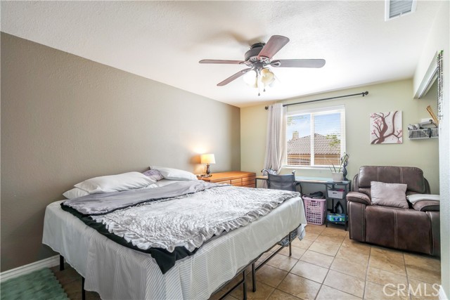 Detail Gallery Image 13 of 36 For 17133 Mesquite Rd, Apple Valley,  CA 92307 - 3 Beds | 2 Baths