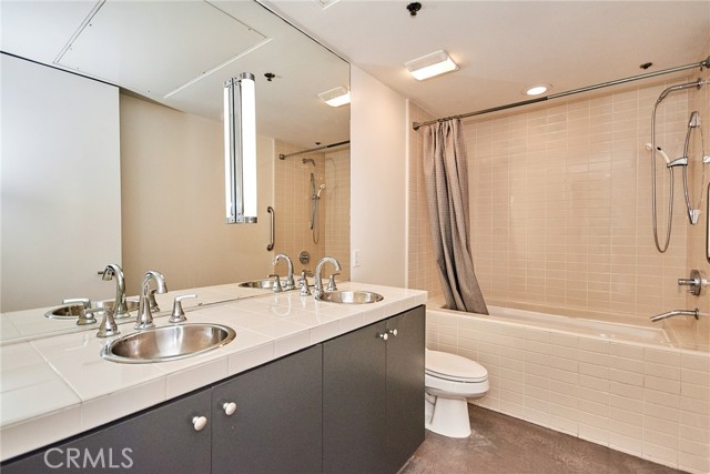 Detail Gallery Image 22 of 25 For 199 City Place Dr, Santa Ana,  CA 92705 - 2 Beds | 2/1 Baths