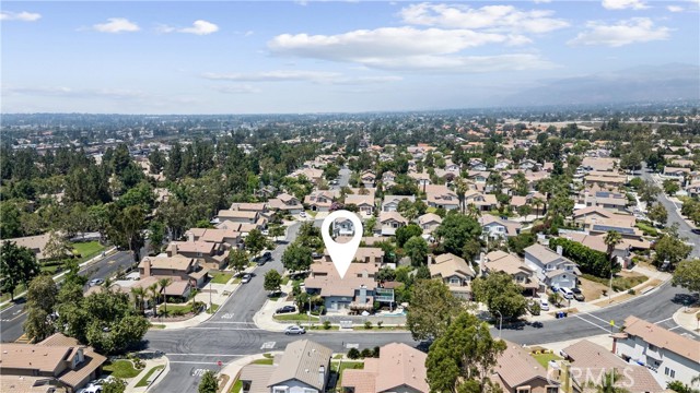 10798 Zinfandel Street, Rancho Cucamonga CA: https://media.crmls.org/medias/5218fa06-0f31-4c9e-8d87-bea2a3e0ff3d.jpg