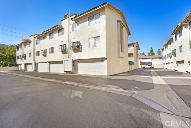 Detail Gallery Image 19 of 20 For 5514 Las Virgenes, Calabasas,  CA 91302 - 3 Beds | 2 Baths