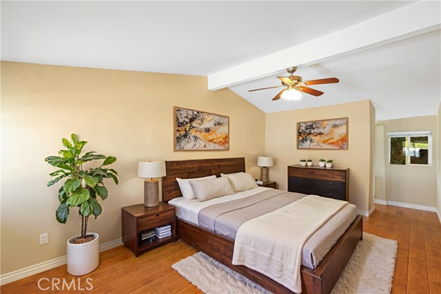 526 N Emerald Drive, Orange CA: https://media.crmls.org/medias/521a785e-451c-424d-8a17-a7ecc3a80cdf.jpg