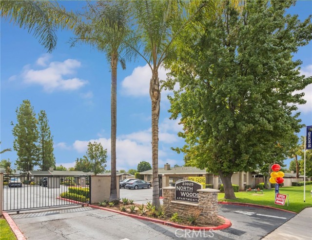 23925 Eucalyptus, Moreno Valley CA: https://media.crmls.org/medias/521a9701-9845-468e-901a-26a423f520db.jpg